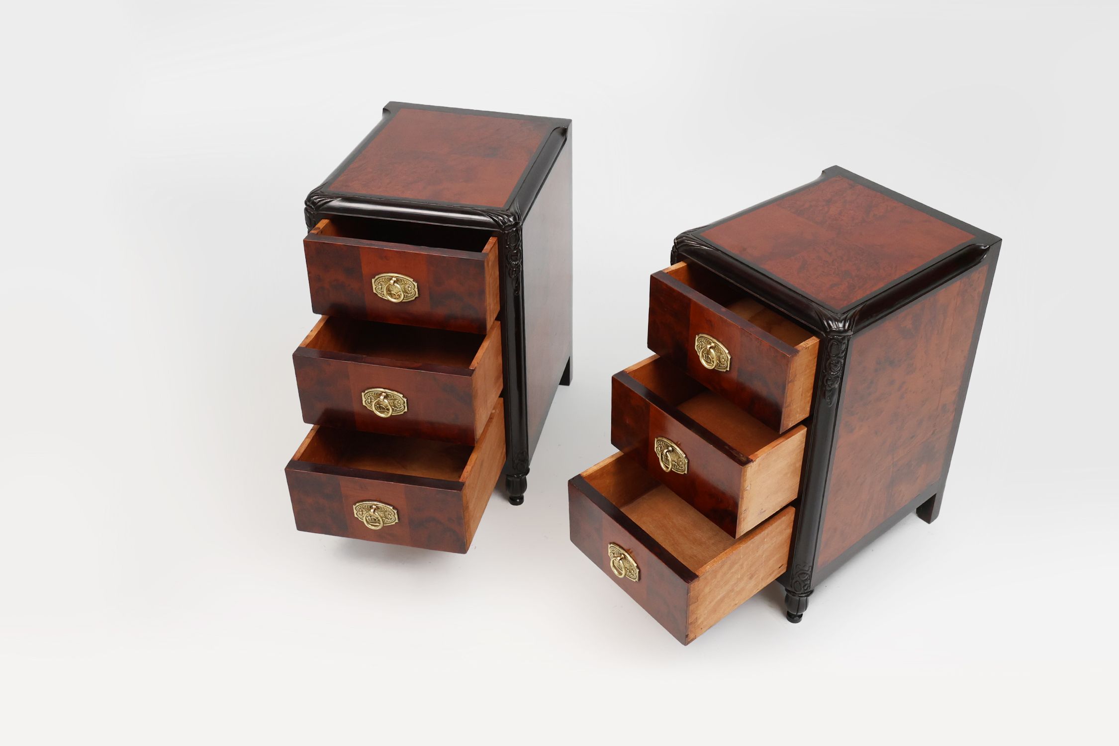 Pair of Art Deco nightstands in burl veneer, oak and copper, France ca. 1910thumbnail